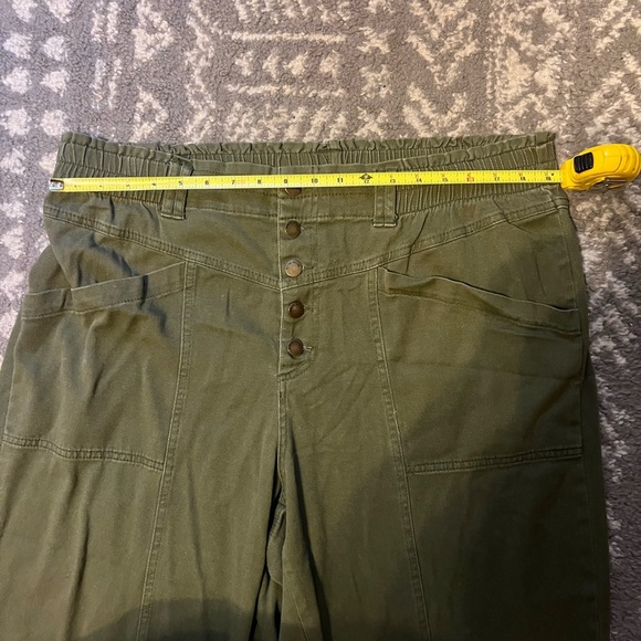 Knox Rose Dark Green Cargo Pants cropped size XXL (SKU K123) elastic waist - Picture 3 of 12